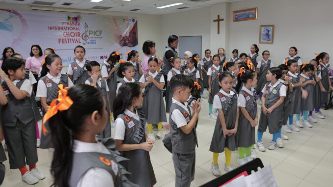 Cikal Serpong School Choir Shines at PICF 2024